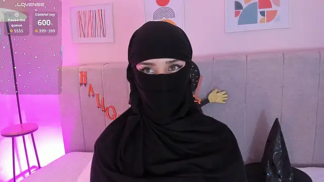 rawiya online show from 10/31/25, 12:39