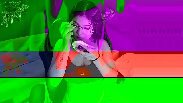 ashly collin9 online show from 12/26/24, 01:10