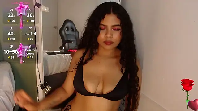 ashly collin9 online show from 02/28/25, 05:37