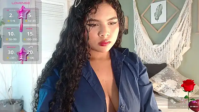ashly collin9 online show from 03/01/25, 02:34