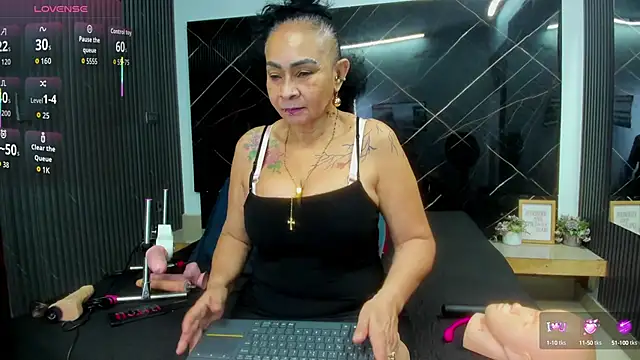 cloee-rabbyt online show from 10/05/25, 11:08