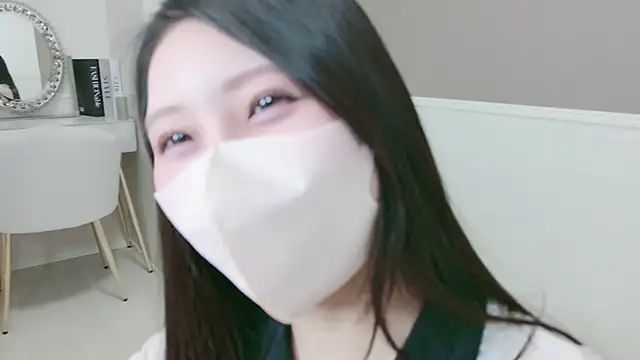 Snapshot of yuki_room chatting on 05/26/26, 01:18 yuki room online show from 05/26/26, 01:18