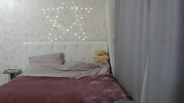 KateBunny online show from 07/10/26, 04:17