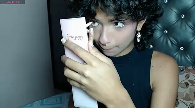 Snapshot of ToshiaKimich chatting on 03/11/25, 12:39 ToshiaKimich online show from 03/11/25, 12:39