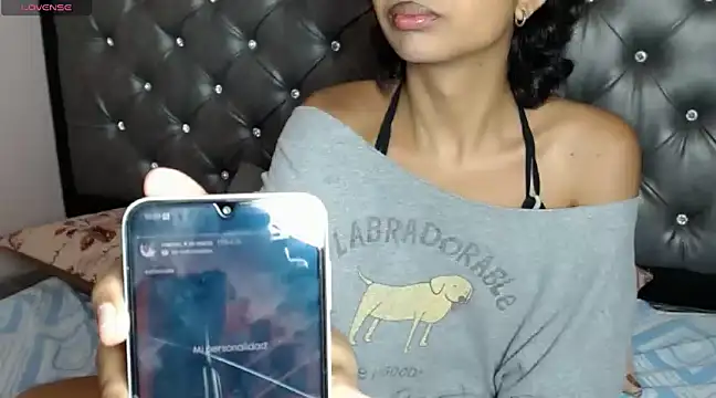 Snapshot of ToshiaKimich chatting on 03/12/25, 03:40 ToshiaKimich online show from 03/12/25, 03:40