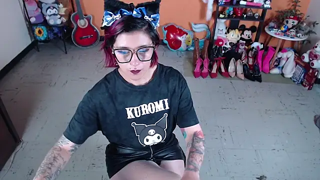 MissMiia2 online show from 01/02/25, 01:30
