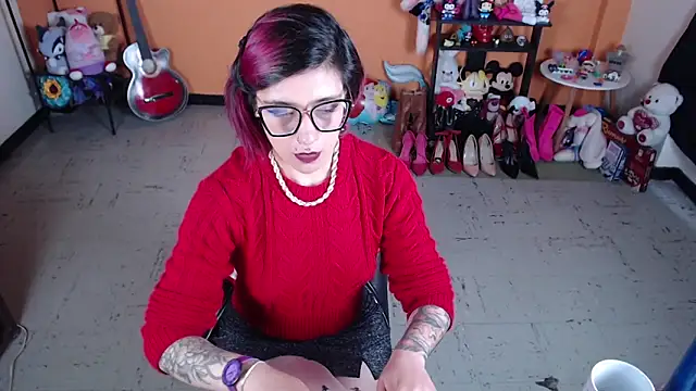 MissMiia2 online show from 01/06/25, 03:08