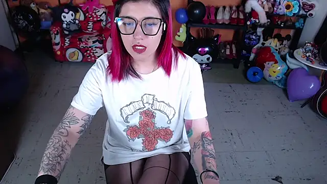 MissMiia2 online show from 09/21/25, 03:46