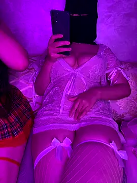 Rawan-The-Queen online show from 11/25/25, 03:17