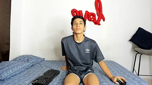 evanscollins online show from 11/05/25, 09:59