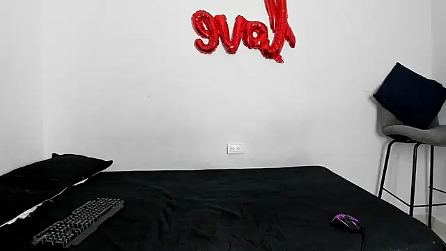 evanscollins online show from 11/25/25, 12:32