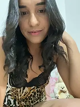 cleolimahot3 online show from 12/10/24, 10:58