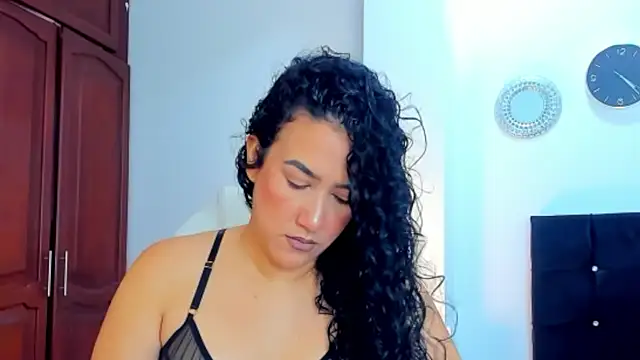 kathyajhonss online show from 01/11/25, 09:25