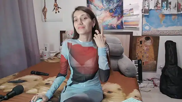 Iren online show from 02/21/25, 08:49