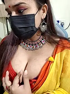 AzadPanchi2024 online show from 10/17/25, 10:40