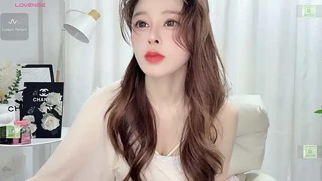 Carly 1 online show from 07/20/26, 06:49