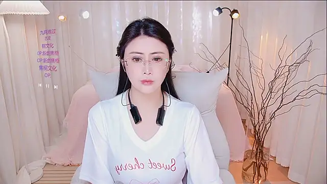 Daisy7 11 online show from 04/03/26, 02:37
