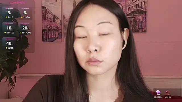 Snapshot of Inari_Okami_ chatting on 05/30/26, 10:23 Inari Okami online show from 05/30/26, 10:23
