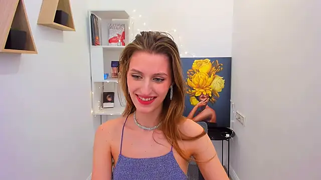 Snapshot of NaturalBeaty chatting on 02/07/25, 02:47 NaturalBeaty online show from 02/07/25, 02:47
