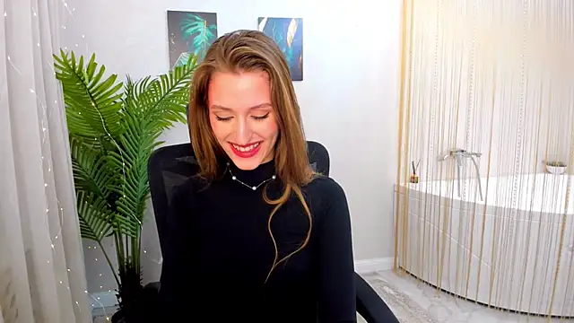 Snapshot of NaturalBeaty chatting on 03/03/25, 03:09 NaturalBeaty online show from 03/03/25, 03:09