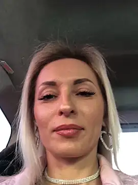 Diamond Bunny  online show from 02/03/25, 01:19