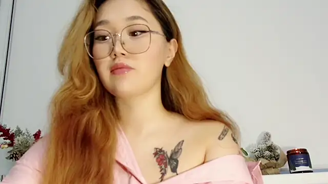 Snapshot of Jennatyan chatting on 11/27/25, 11:01 Jennatyan online show from 11/27/25, 11:01