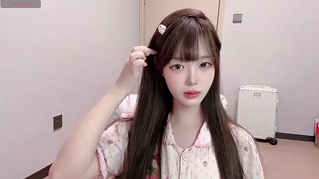 Snapshot of Fairy-06 chatting on 09/09/25, 02:16 Fairy-06 online show from 09/09/25, 02:16