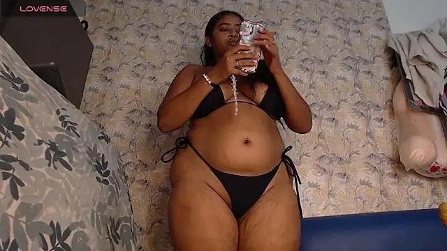 LaCrespaHerrera online show from 10/10/25, 11:15