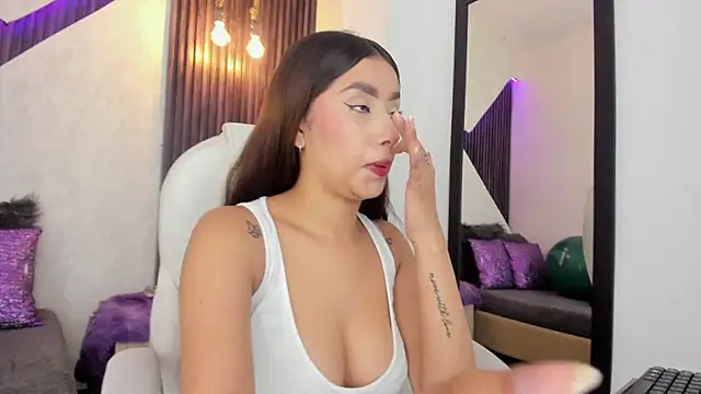 laurin clauz  online show from 09/16/25, 03:46