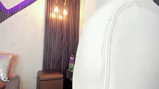 laurin clauz  online show from 10/03/25, 03:42