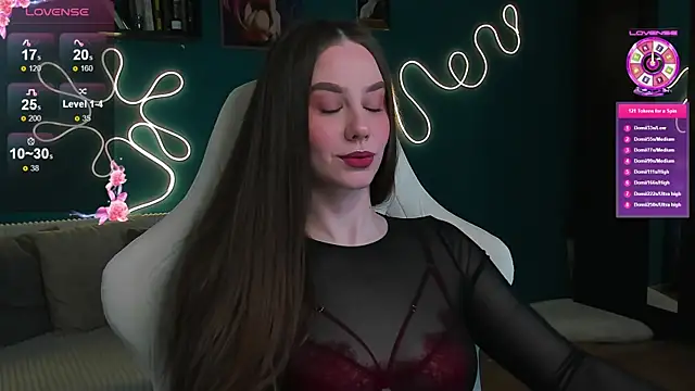 katie taylorr online show from 05/17/26, 03:04