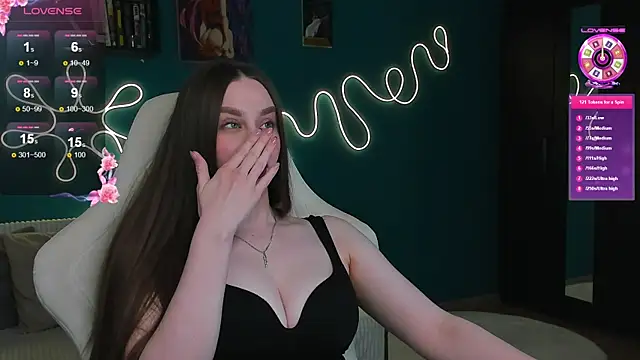 katie taylorr online show from 07/18/26, 09:18