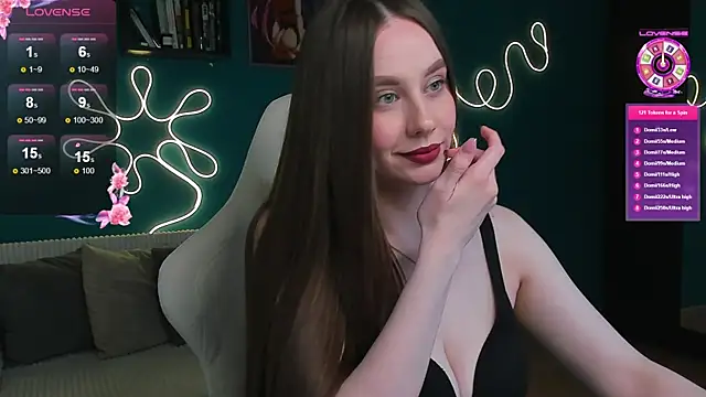 katie taylorr online show from 07/28/26, 12:07