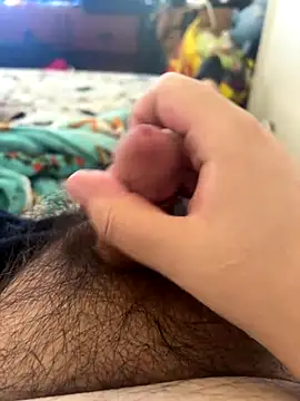 Snapshot of nugtali chatting on 10/17/25, 02:30 nugtali online show from 10/17/25, 02:30