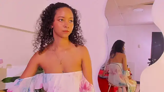 Snapshot of Milanxht chatting on 10/15/25, 08:42 Milanxht online show from 10/15/25, 08:42