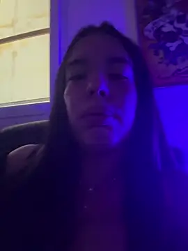 ElizaQueen777 online show from 02/02/25, 01:08