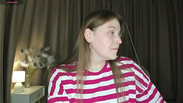 Snapshot of Colleen_Blake chatting on 09/25/25, 03:49 Colleen Blake online show from 09/25/25, 03:49