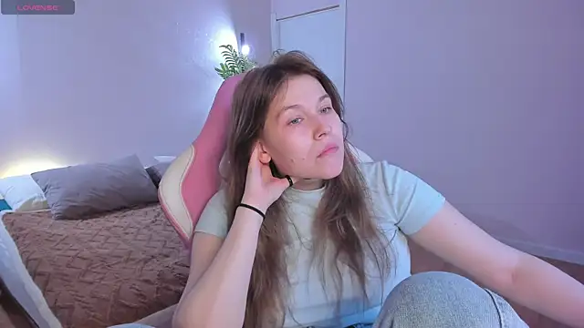 Snapshot of Colleen_Blake chatting on 11/03/25, 05:03 Colleen Blake online show from 11/03/25, 05:03