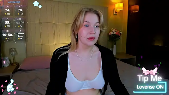 Snapshot of Colleen_Blake chatting on 05/09/26, 05:18 Colleen Blake online show from 05/09/26, 05:18