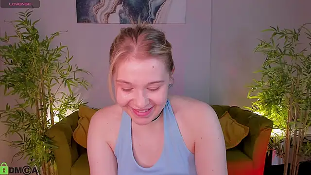 Snapshot of Colleen_Blake chatting on 06/10/26, 05:12 Colleen Blake online show from 06/10/26, 05:12
