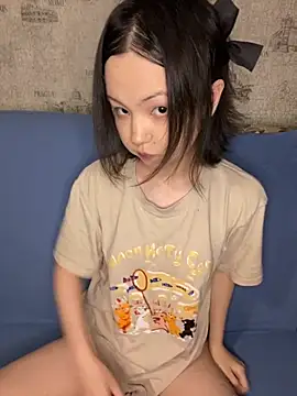 lalallalalaa- online show from 09/25/25, 02:10