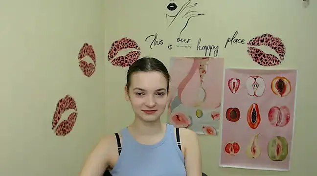  SusieSu  online show from 12/03/24, 07:10