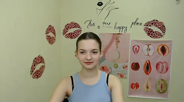  SusieSu  online show from 12/03/24, 10:17