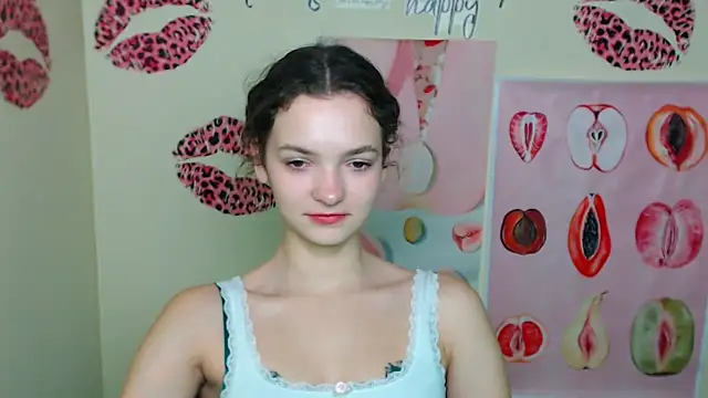 Snapshot of _SusieSu_ chatting on 11/12/25, 06:58 SusieSu online show from 11/12/25, 06:58