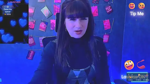 Snapshot of Violla_My chatting on 02/15/26, 06:43 Violla My online show from 02/15/26, 06:43