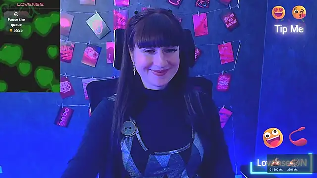 Snapshot of Violla_My chatting on 02/15/26, 08:13 Violla My online show from 02/15/26, 08:13