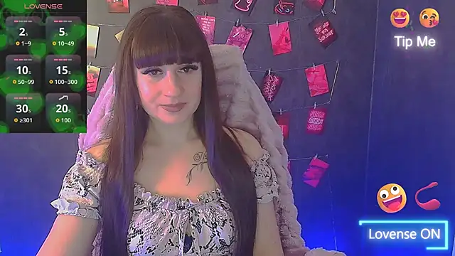 Snapshot of Violla_My chatting on 03/05/26, 06:42 Violla My online show from 03/05/26, 06:42