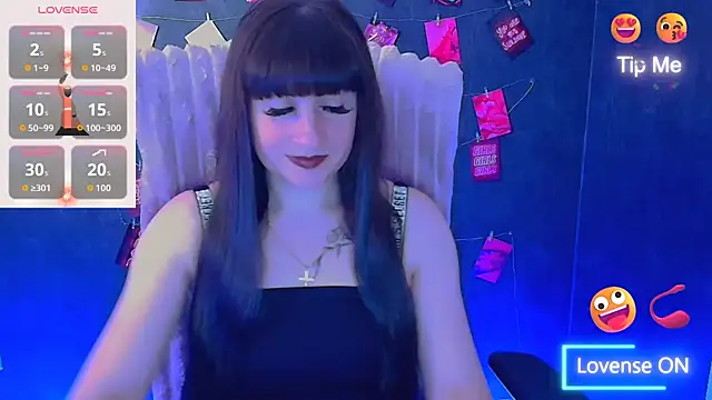 Snapshot of Violla_My chatting on 04/15/26, 05:47 Violla My online show from 04/15/26, 05:47