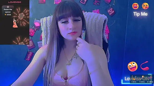 Snapshot of Violla_My chatting on 05/08/26, 05:46 Violla My online show from 05/08/26, 05:46