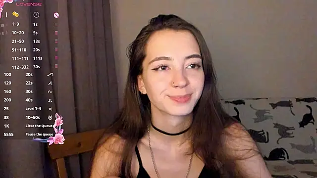 Snapshot of EvaBradley chatting on 12/02/25, 07:09 EvaBradley online show from 12/02/25, 07:09